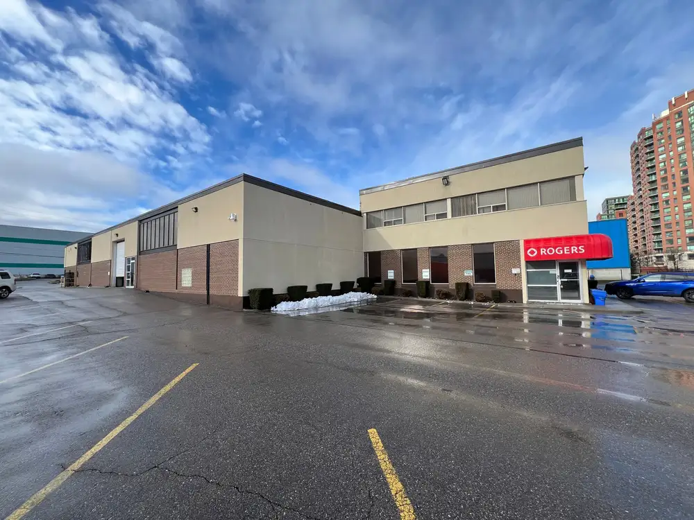 Commercial flat roofing project in Bolton/Caledon, ON